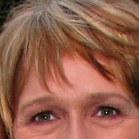Deborah Davies Photo 13