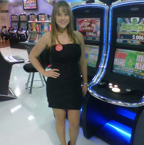Gina Florez Photo 14