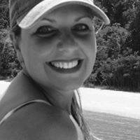 Traci Snyder Photo 12