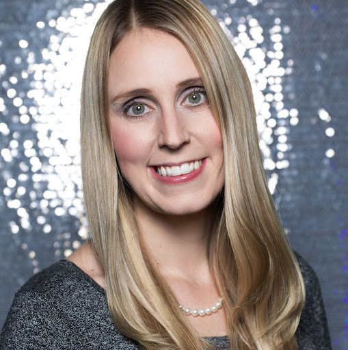 Kristin Duncan Photo 19