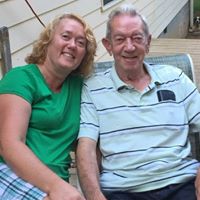 Michelle Suttle Photo 14