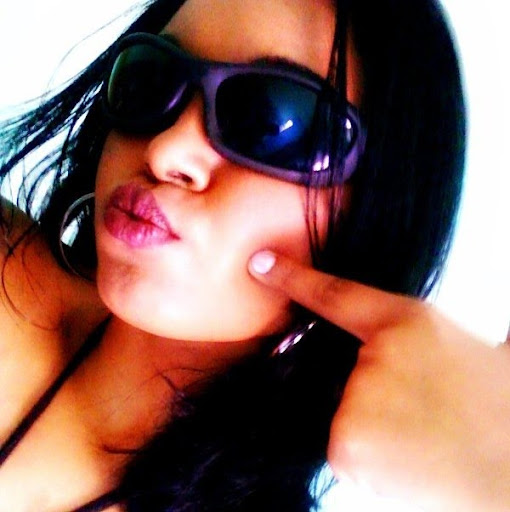 Erika Couto Photo 12