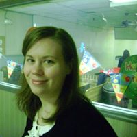 Stephanie Mclain Photo 14