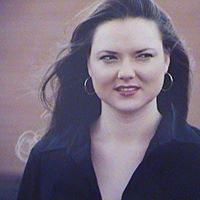Hayley Burton Photo 15