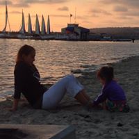 Kirstin Moore Photo 14