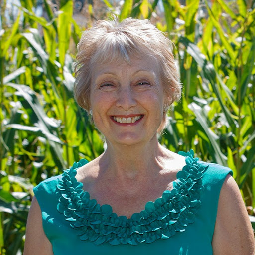 Joanne Jones Photo 11