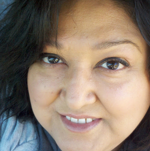 Martha Deleon Photo 16
