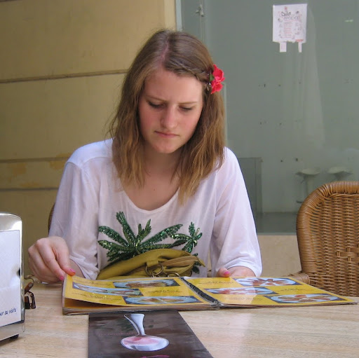 Martha Bell Photo 10