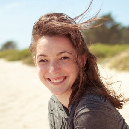 Kelly Montgomery Photo 27