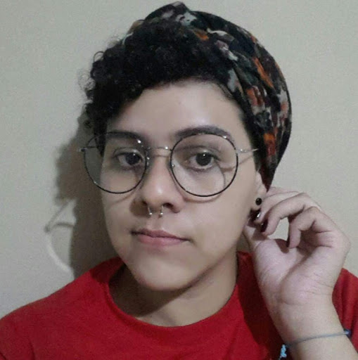Christina Cruz Photo 9