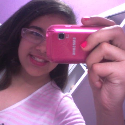 Alicia Almeida Photo 27