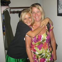 Julie Pegram Photo 9