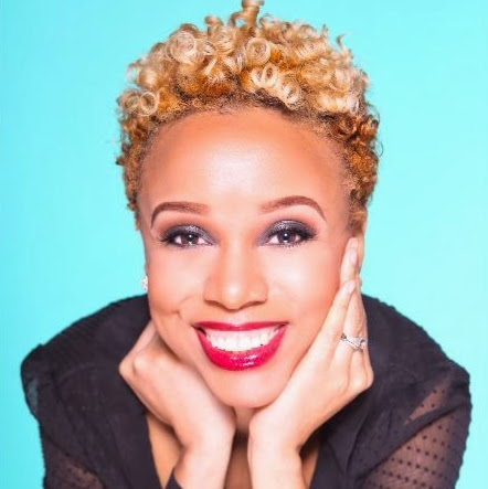 Jennifer Tyler Photo 19