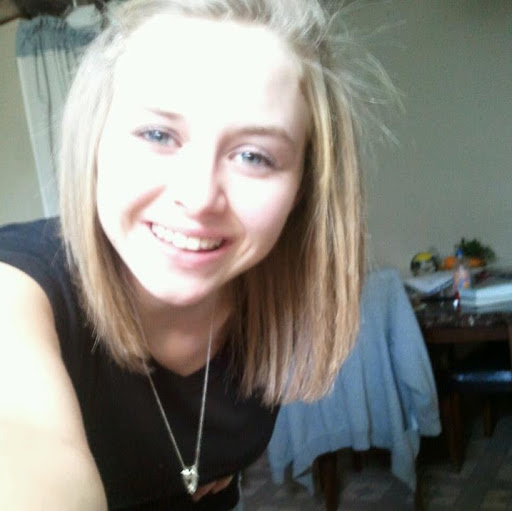 Candace Pearce Photo 6