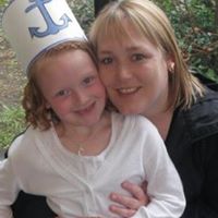 Paula Thorne Photo 10