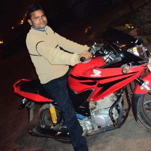 Kamlesh Chauhan Photo 12