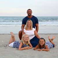 Tara Elkins Photo 11
