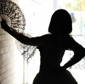 Julie Aguilar Photo 29