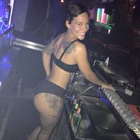 Catherine Draper Photo 15