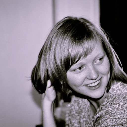 Leigh Wright Photo 22