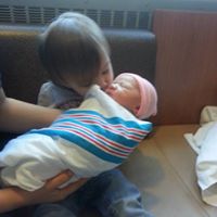 Andrea Mills Photo 46