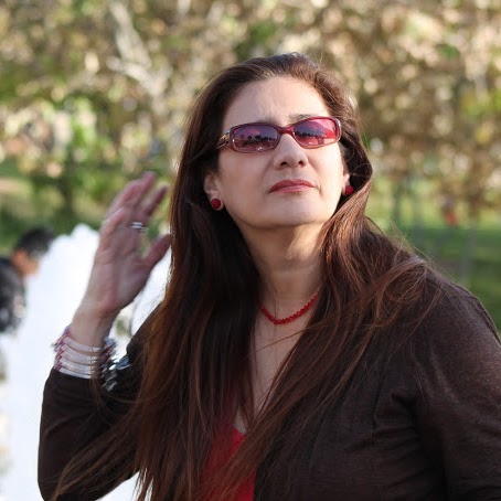 Blanca Rocha Photo 33