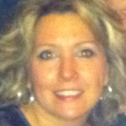 Catherine Moreno Photo 29