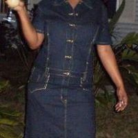 Kimberly Gaines Photo 27