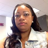 Danielle Valentine Photo 20