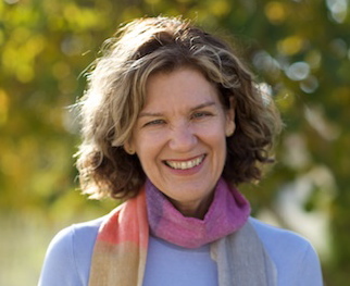 Linda Ward Photo 16