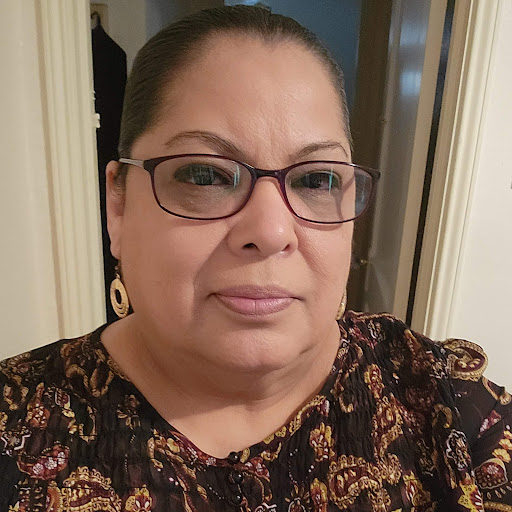Debra Fuentes Photo 13