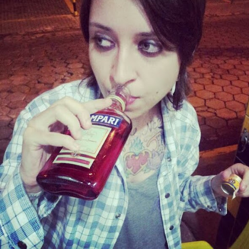 Julia Storm Photo 10