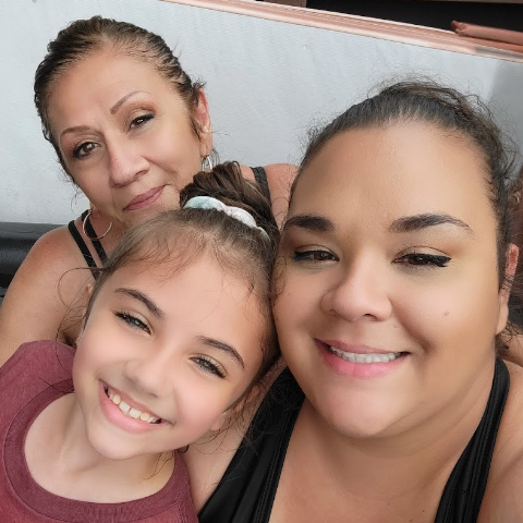 Donna Perry Photo 24