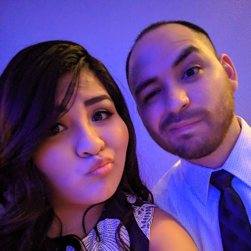 Adrian Flores Photo 5