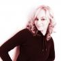 Sarah Wiseman Photo 37