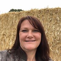 Natalie Swain Photo 11