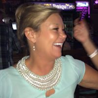 Laura Daniel Photo 29