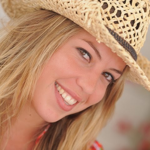 Jennifer Lemke Photo 30