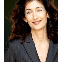 Julia Hunter Photo 23