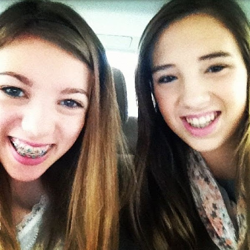 Anna Alexander Photo 17