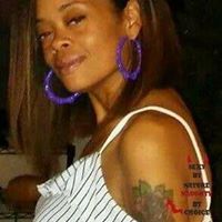 Tara King Photo 25