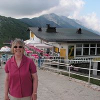 Jennifer Hulse Photo 17