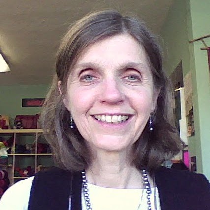 Lynn Davis Photo 23