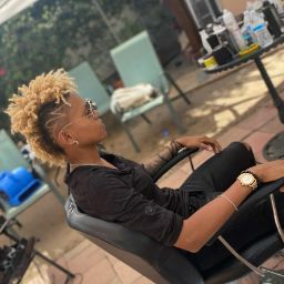 Karen Patterson Photo 40