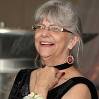 Juli Swanson Photo 3