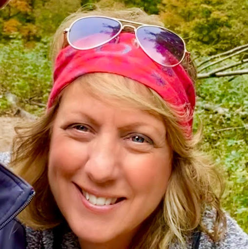 Kimberly Cline Photo 16