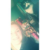 Sara Montgomery Photo 13