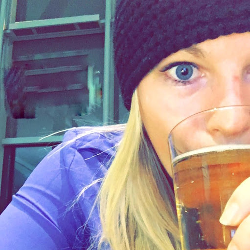 Lisa Carrick Photo 19