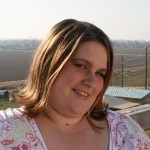 Angela Wilson Photo 19