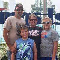 Tracy Spires Photo 13